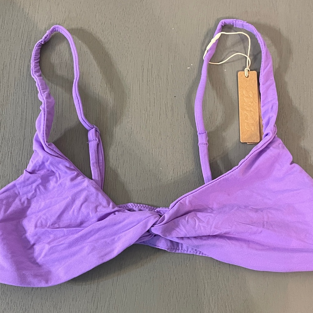 SKIMS Lavender Twist Front Bra